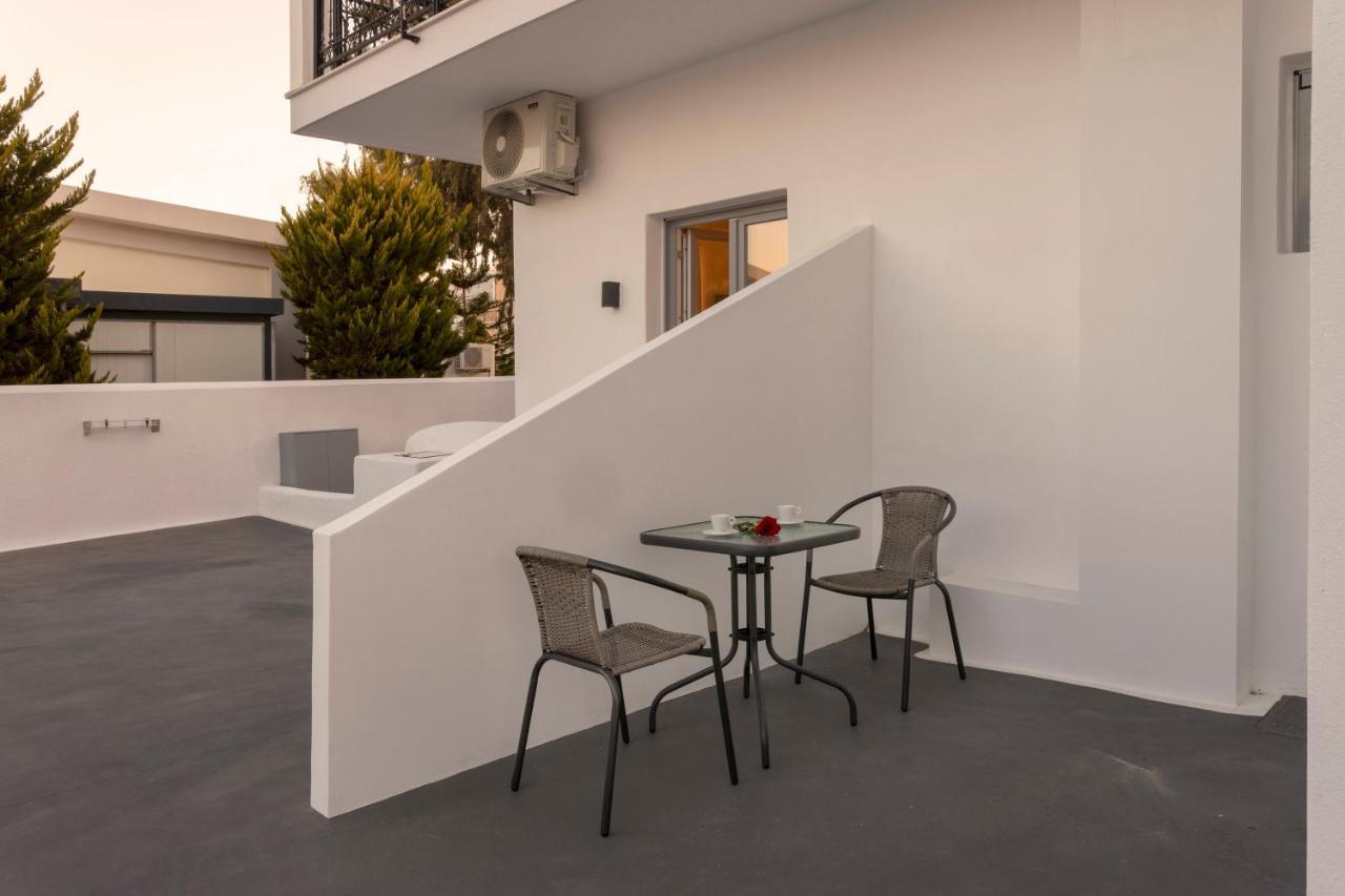 Linea Luxury Suites Fira  Exterior photo